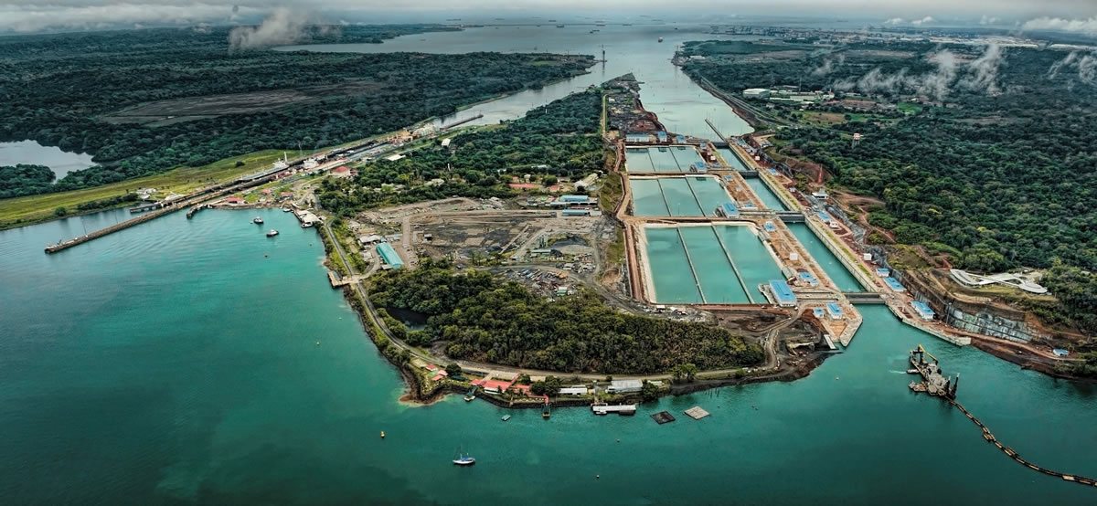 Ajustes de tarifas del Canal de Panamá en medio de la recuperación por sequía